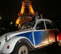 Paris by vintage 2CV
